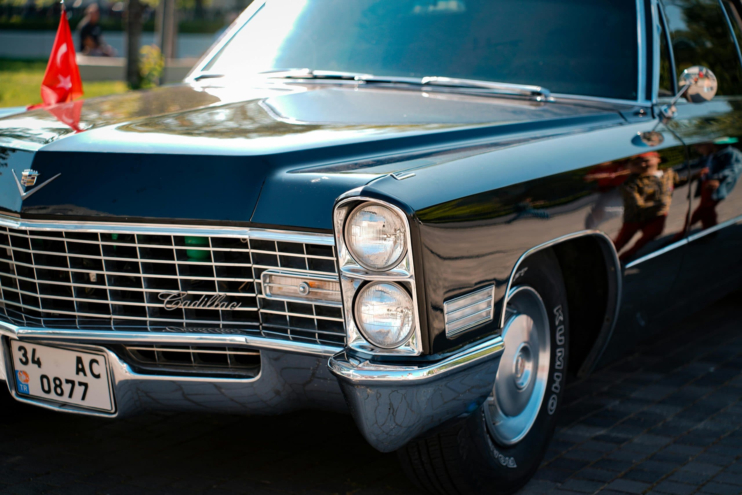 Secret Service's New Armored Cadillac Escalade Presidential Limo Debuts for Trump in Davos